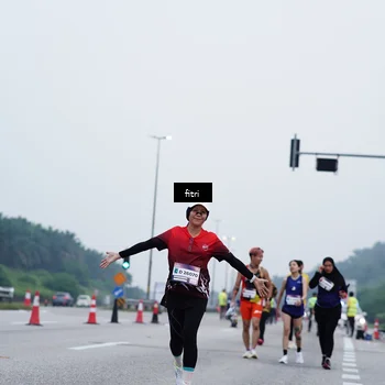 Runner Photo 7478089