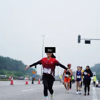 Runner Photo 7478104