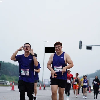 Runner Photo 7478106