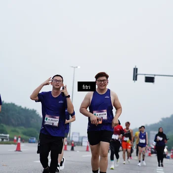 Runner Photo 7478108