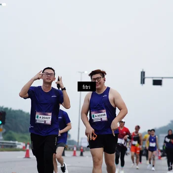 Runner Photo 7478109