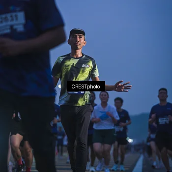 Runner Photo 7478309