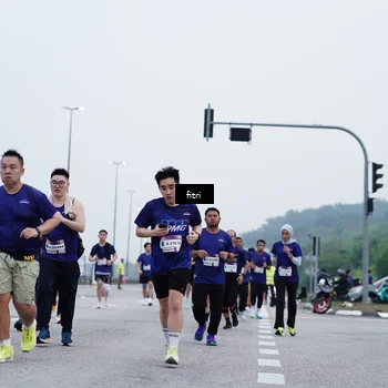 Runner Photo 7478376