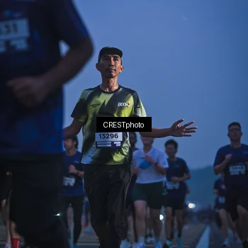 Runner Photo 7478380