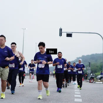 Runner Photo 7478383
