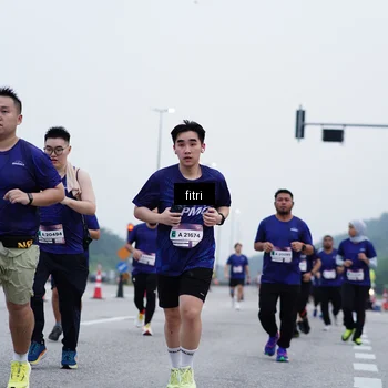 Runner Photo 7478390