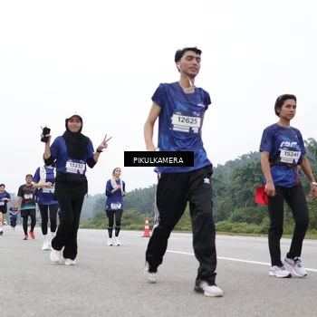 Runner Photo 7478416