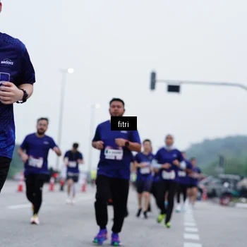 Runner Photo 7478445