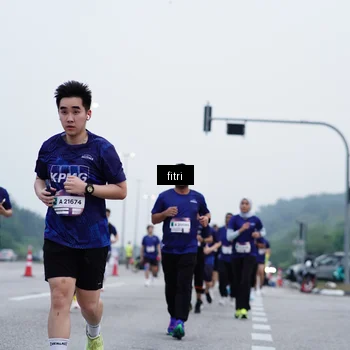 Runner Photo 7478448
