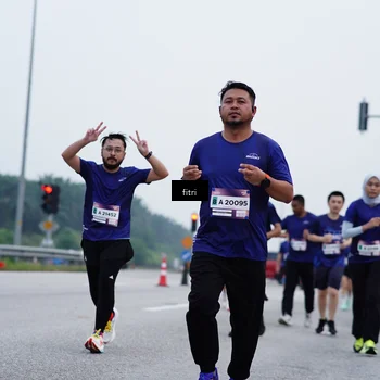 Runner Photo 7478483