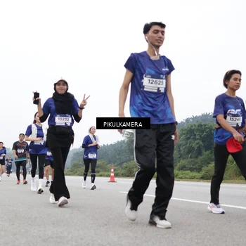 Runner Photo 7478537
