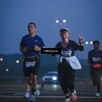 Runner Photo 7478540