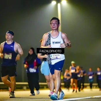Runner Photo 7478634