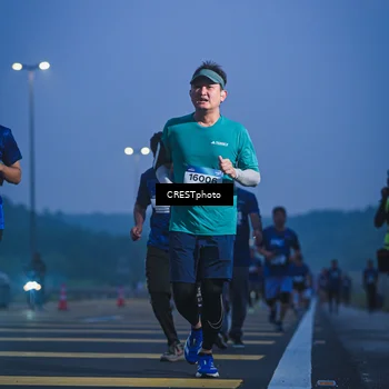 Runner Photo 7478687