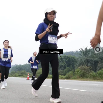 Runner Photo 7478698