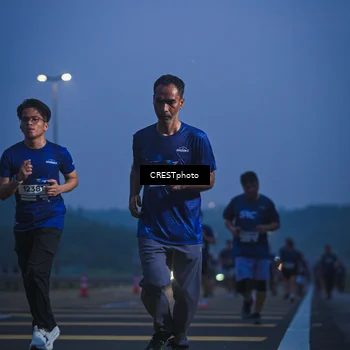 Runner Photo 7478751