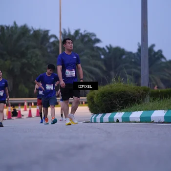 Runner Photo 7478788