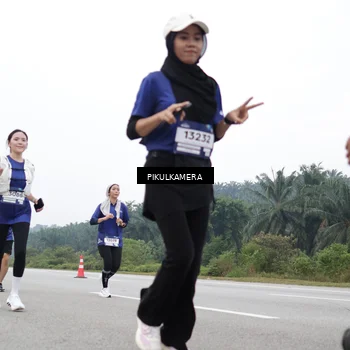 Runner Photo 7478791