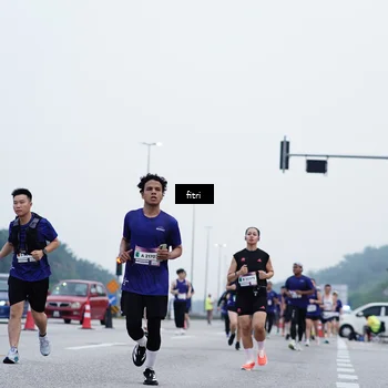 Runner Photo 7478825
