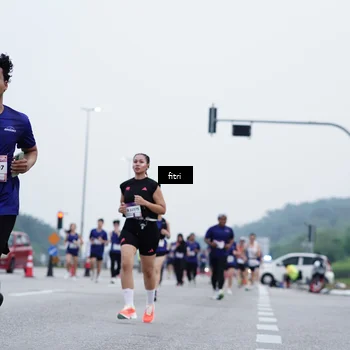 Runner Photo 7478836
