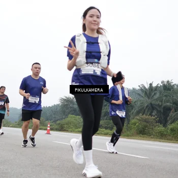 Runner Photo 7478845