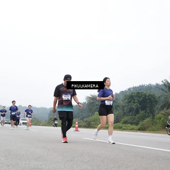 Runner Photo 7478851