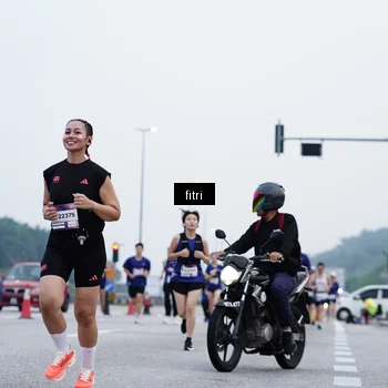 Runner Photo 7478868