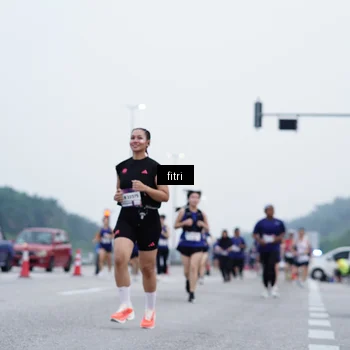 Runner Photo 7478869