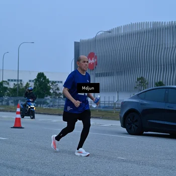 Runner Photo 7478926