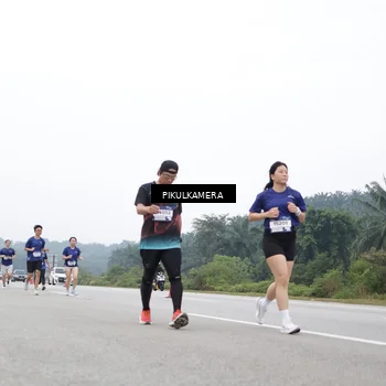 Runner Photo 7478940