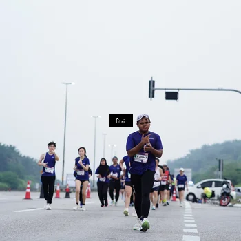 Runner Photo 7478944