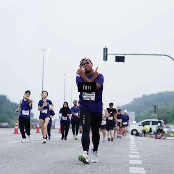 Runner Photo 7478968