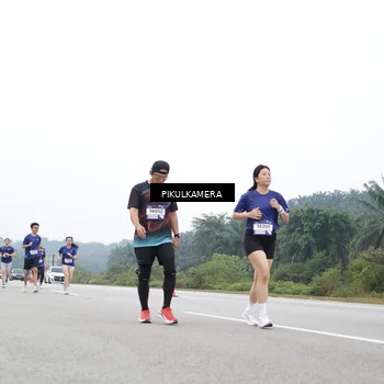 Runner Photo 7478985