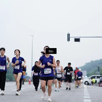 Runner Photo 7479037