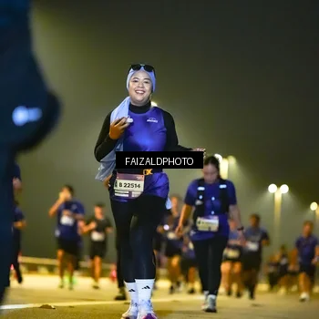 Runner Photo 7479041