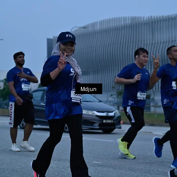 Runner Photo 7479043