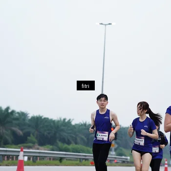 Runner Photo 7479046