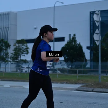 Runner Photo 7479053