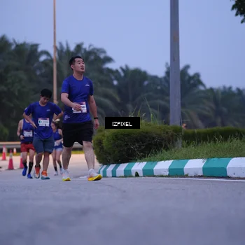 Runner Photo 7479057