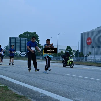 Runner Photo 7479093
