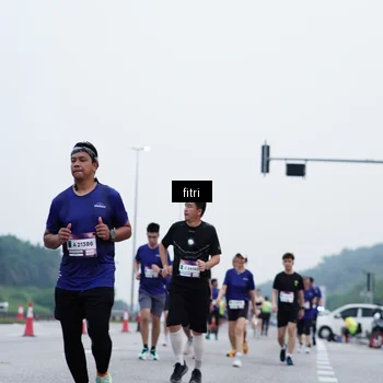 Runner Photo 7479137