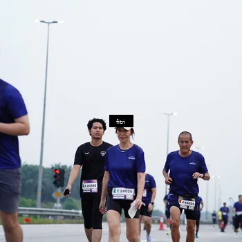 Runner Photo 7479214