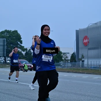 Runner Photo 7479230