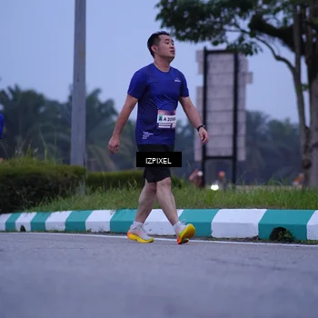 Runner Photo 7479233