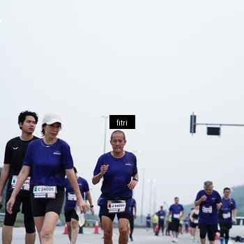 Runner Photo 7479239