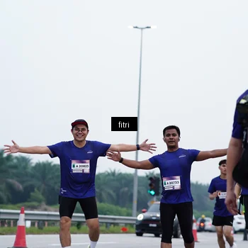 Runner Photo 7479245