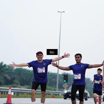 Runner Photo 7479247