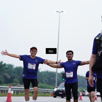 Runner Photo 7479251