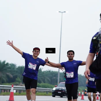 Runner Photo 7479265