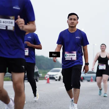Runner Photo 7479310